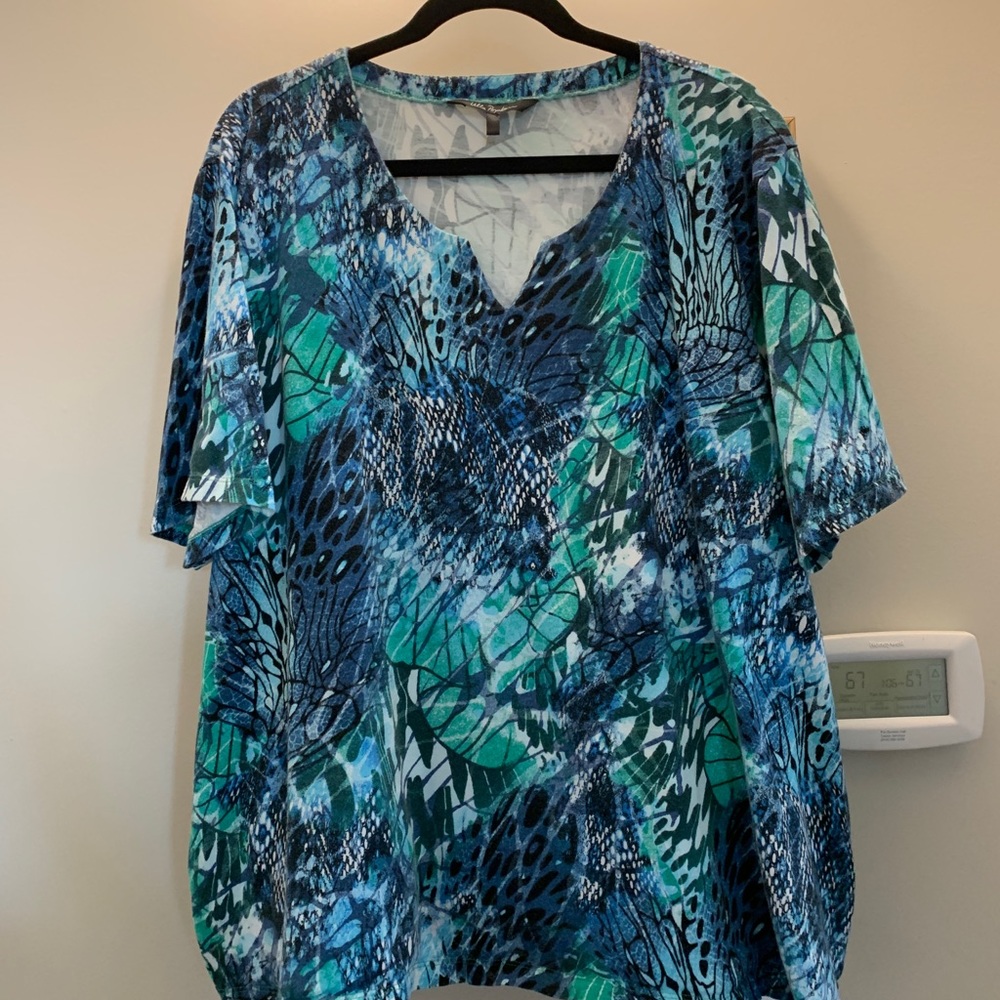 Woman’s Shirt